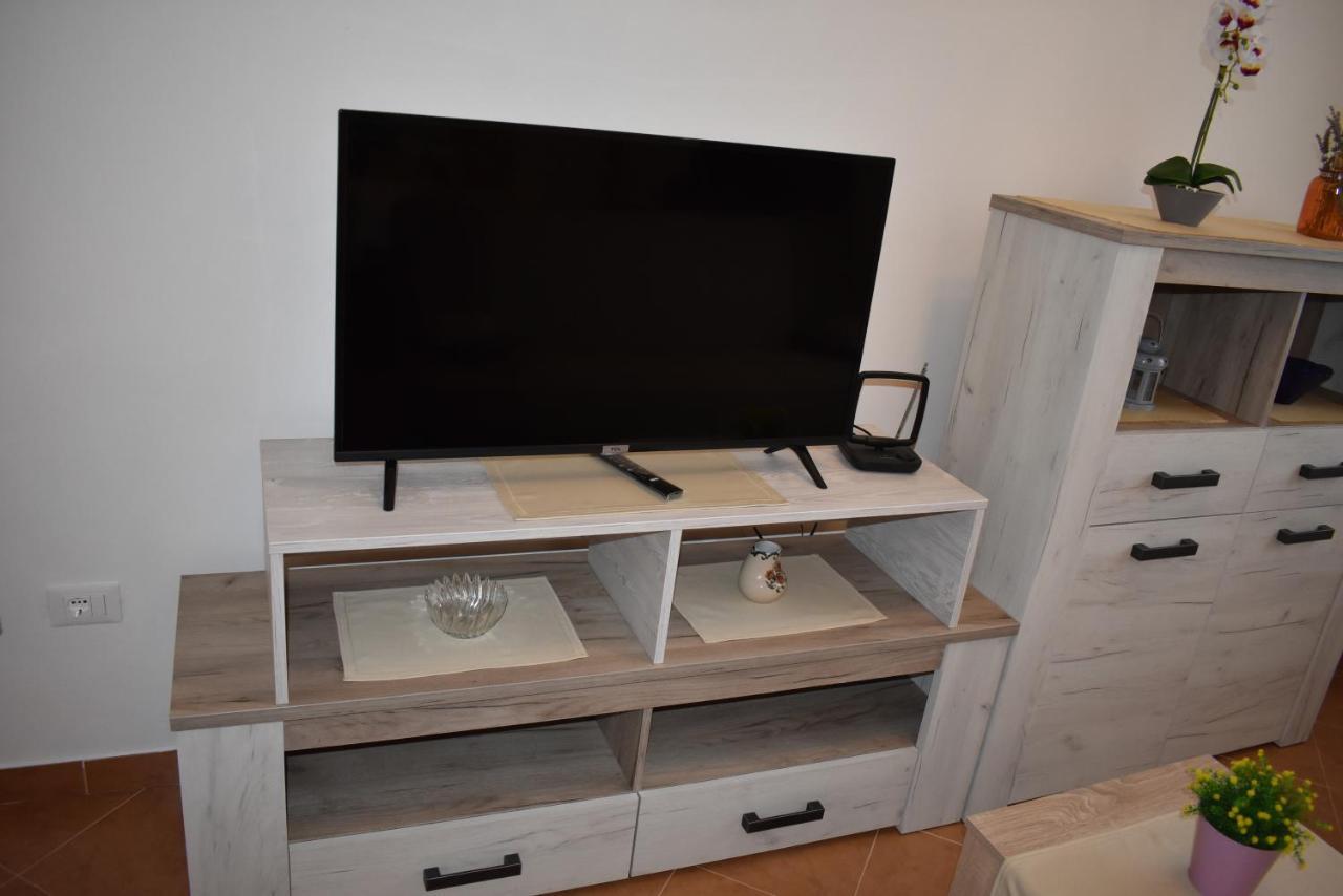 Apartman Plisko Pola Esterno foto